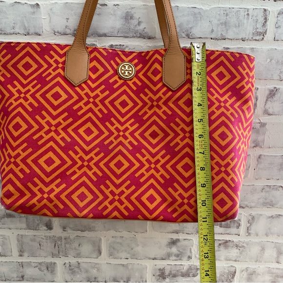 Tory Burch • Large Geometric Canvas Tote • Orange & Pink - Picture 8 of 14